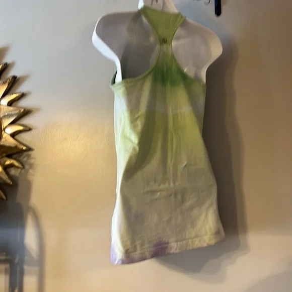 Lululemon RACERBACK tank top - Picture 2 of 3
